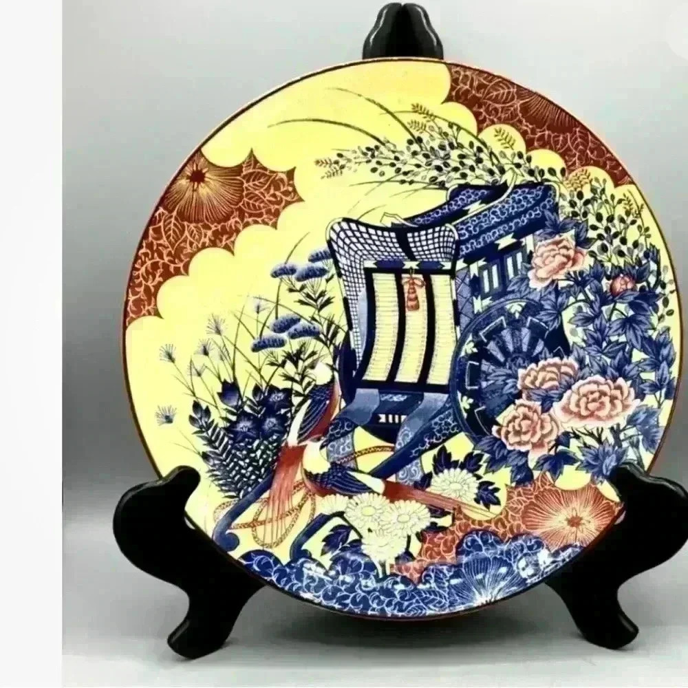 Beautiful vintage serving plate  or decor from Japan